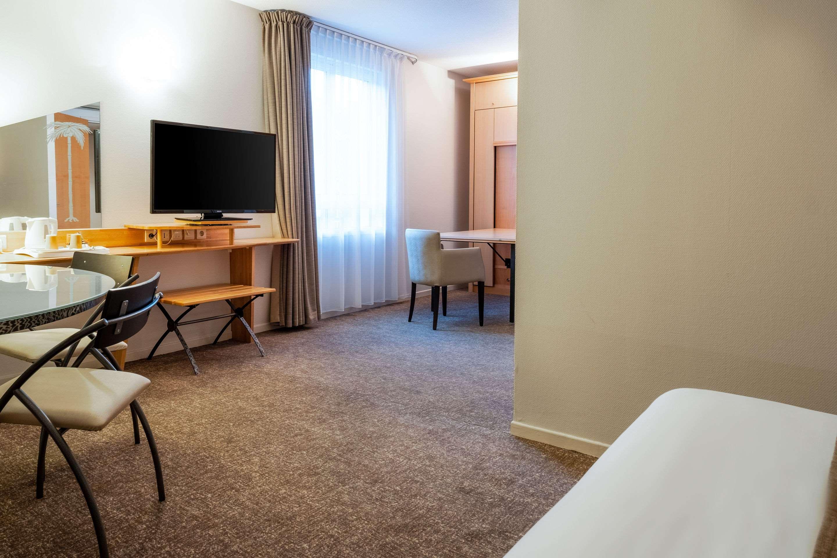 Quality Hotel Pau Centre Bosquet Ngoại thất bức ảnh